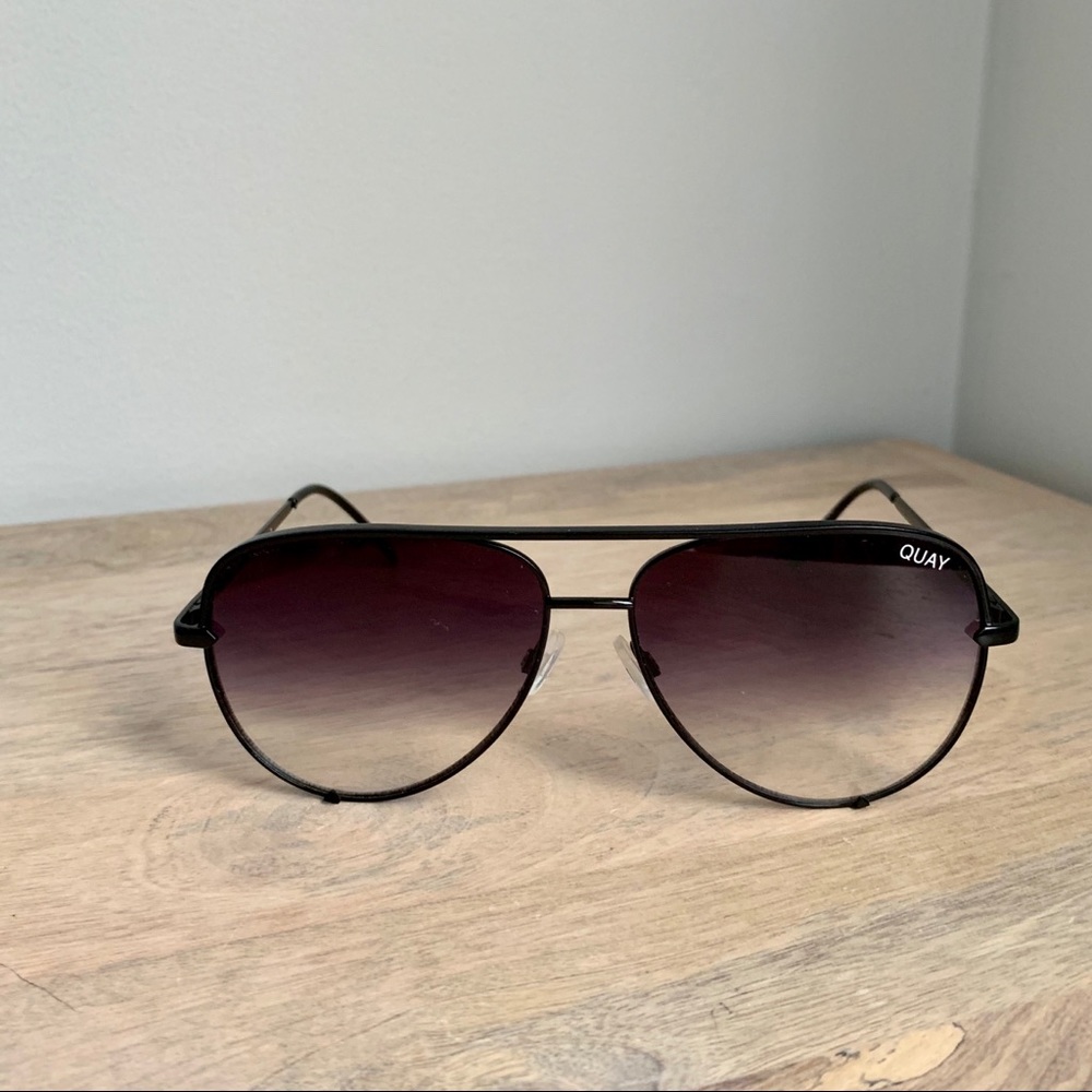 Quay Australia HIGH KEY Sunglasses EUC